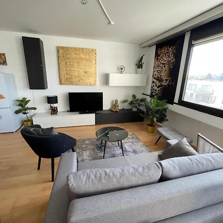 City-panorama-lounge 公寓 新乌尔姆